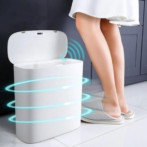 Smart trash bin